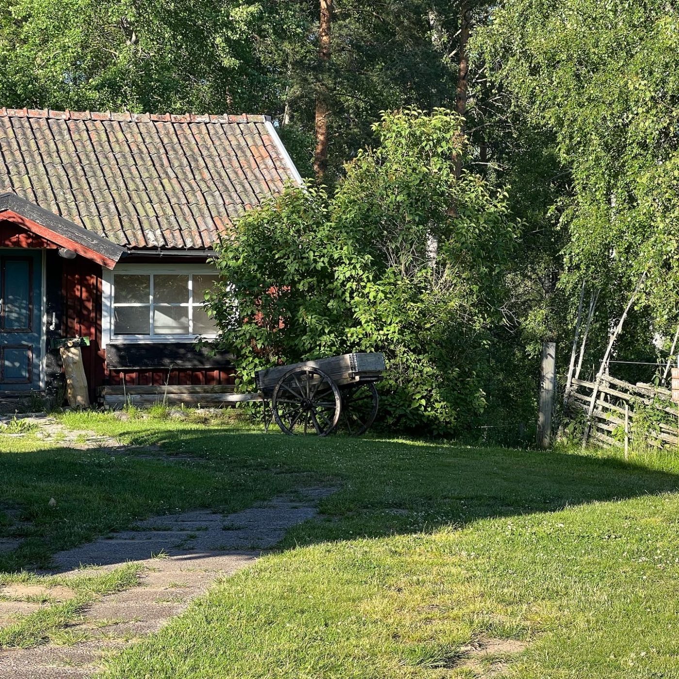 Wohnmobil am Vättern See in Schweden