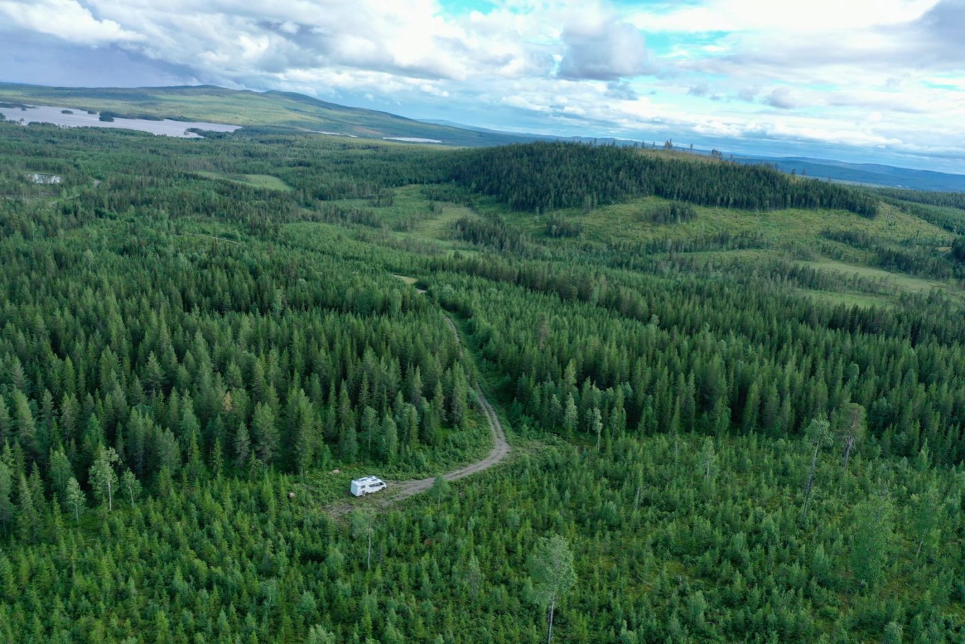 3 Lappen ziehen mit dem Wohnmobil durch Lappland 13 freistehen in Lappland