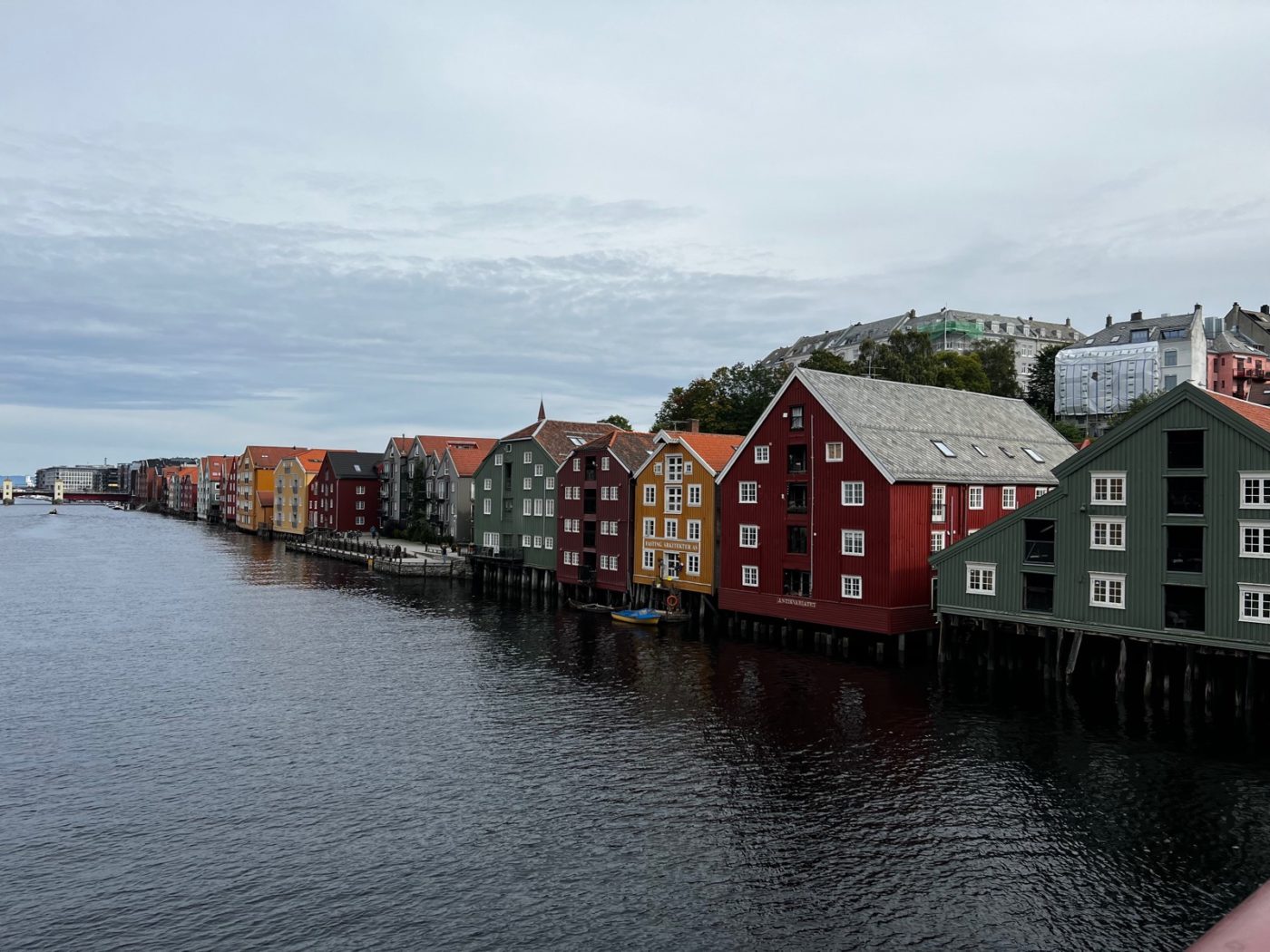 Mit dem Wohnmobil von Trondheim über die Atlantik Strasse 17 Wohnmobil in Trondheim