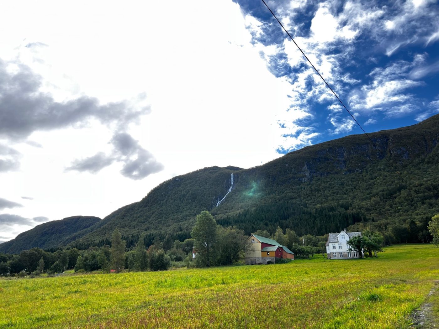 Mit dem Wohnmobil von Trondheim über die Atlantik Strasse 32 Wandern in Norwegen