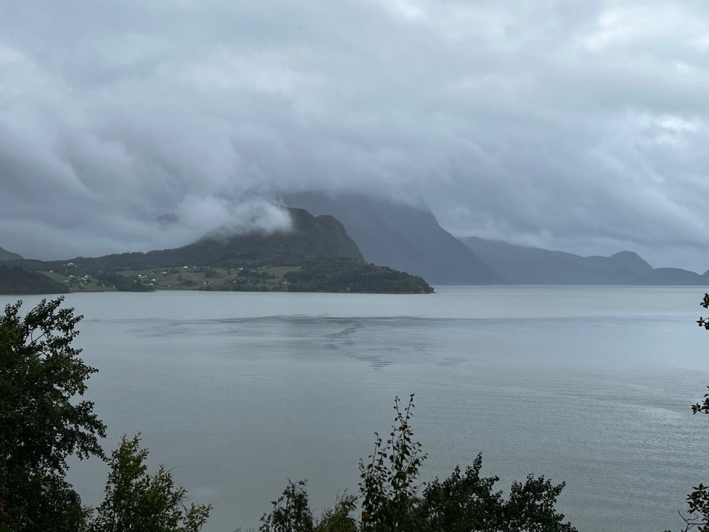 Mit dem Wohnmobil von Trondheim über die Atlantik Strasse 54 Wandern in Norwegen