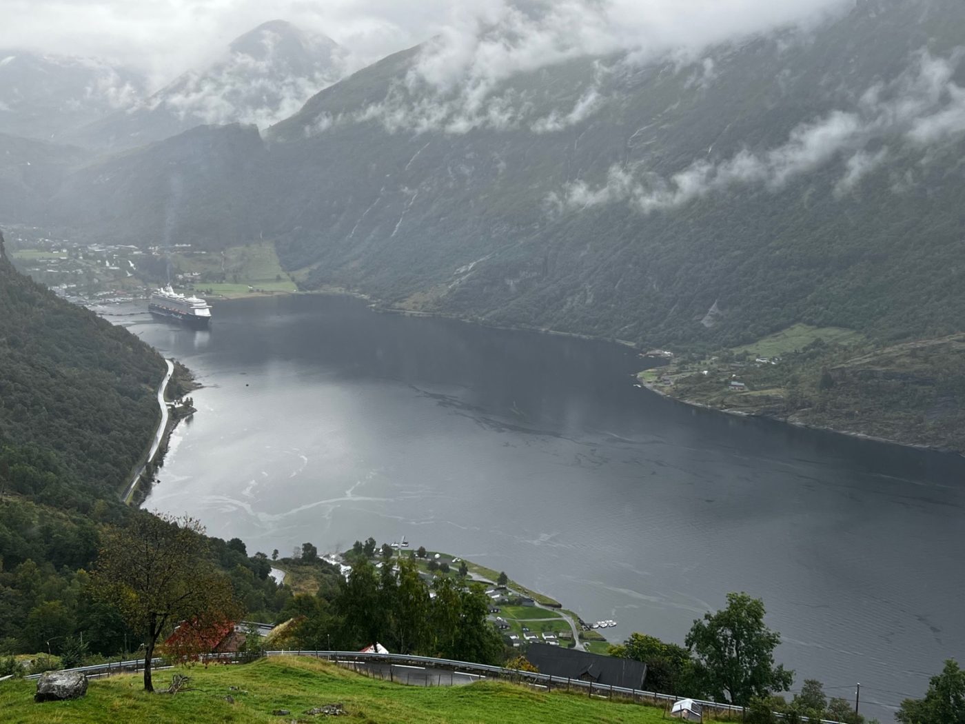 Über die Trollstigen zum Geiranger Fjord 17 Geiranger Norwegen