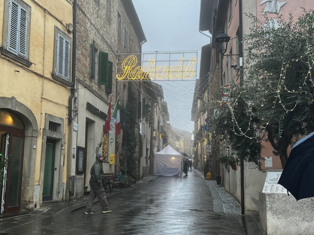 Mal kurz nach Italien 41 Radicondoli, Centro, Italien