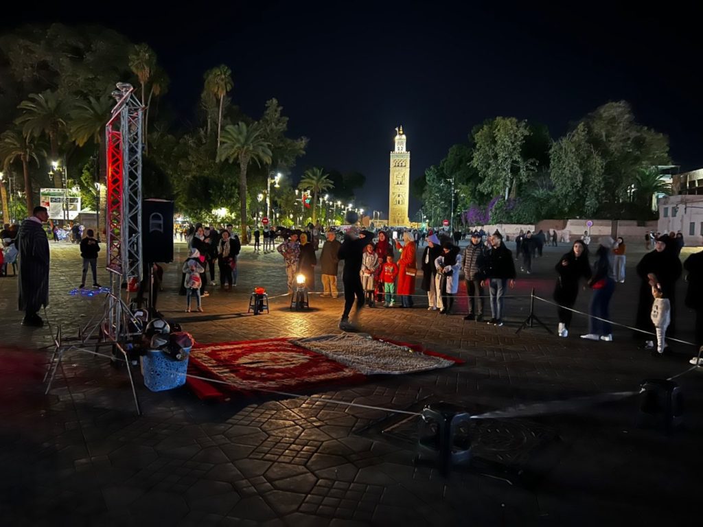 Die Wasserfälle von Ouzoud bis nach Marrakesh 60 Marrakesh bei Nacht
