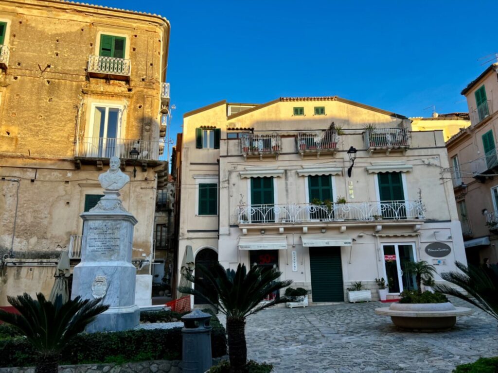 Wiedermal Italien mit neuem Wohnmobil 62 freistehen in Italien