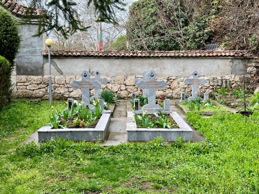 Bulgarien mit dem Wohnmobil - Herausfordernde Strassen 54 Kloster Bassarbowski